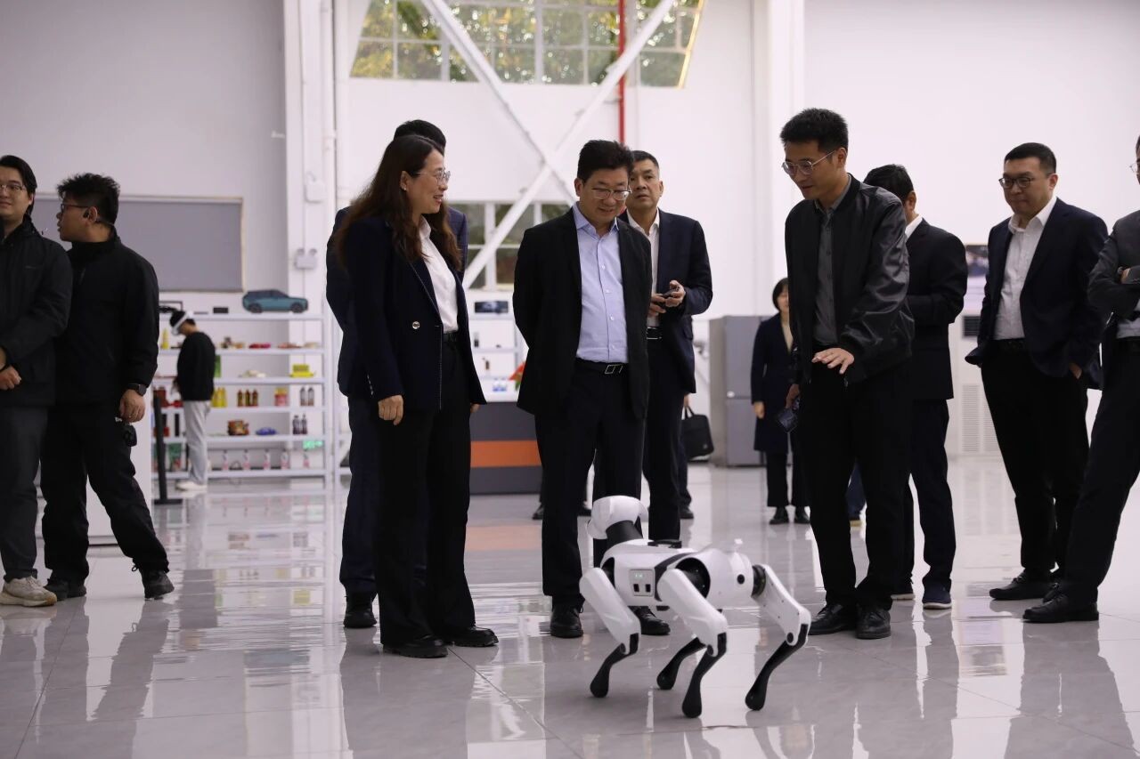 呂家進(jìn)帶隊(duì)赴深圳、安徽調(diào)研 加速打造科技金融“第四張名片”，聚焦智能機(jī)器人研發(fā)新賽道